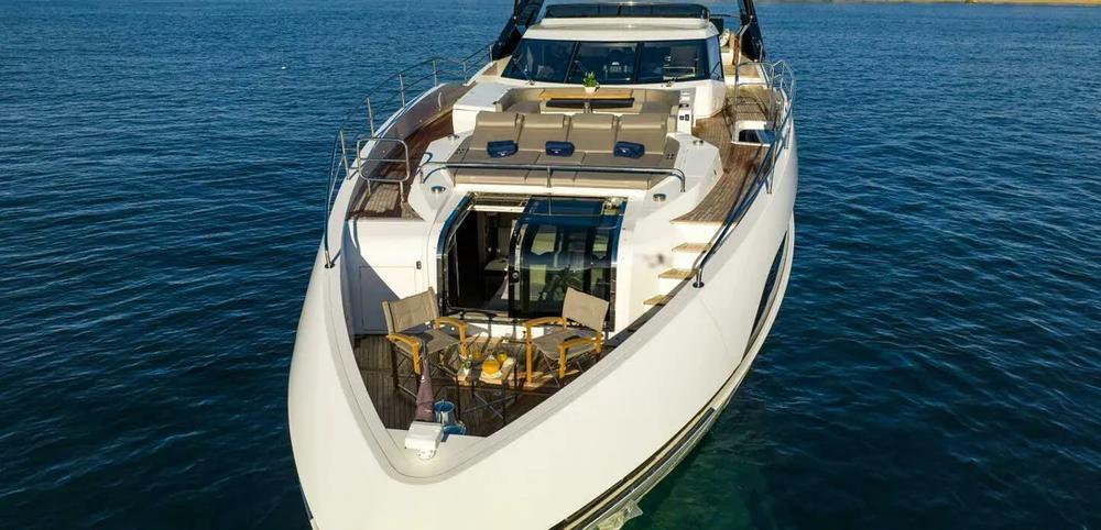 2026 Sunseeker 100 Yacht