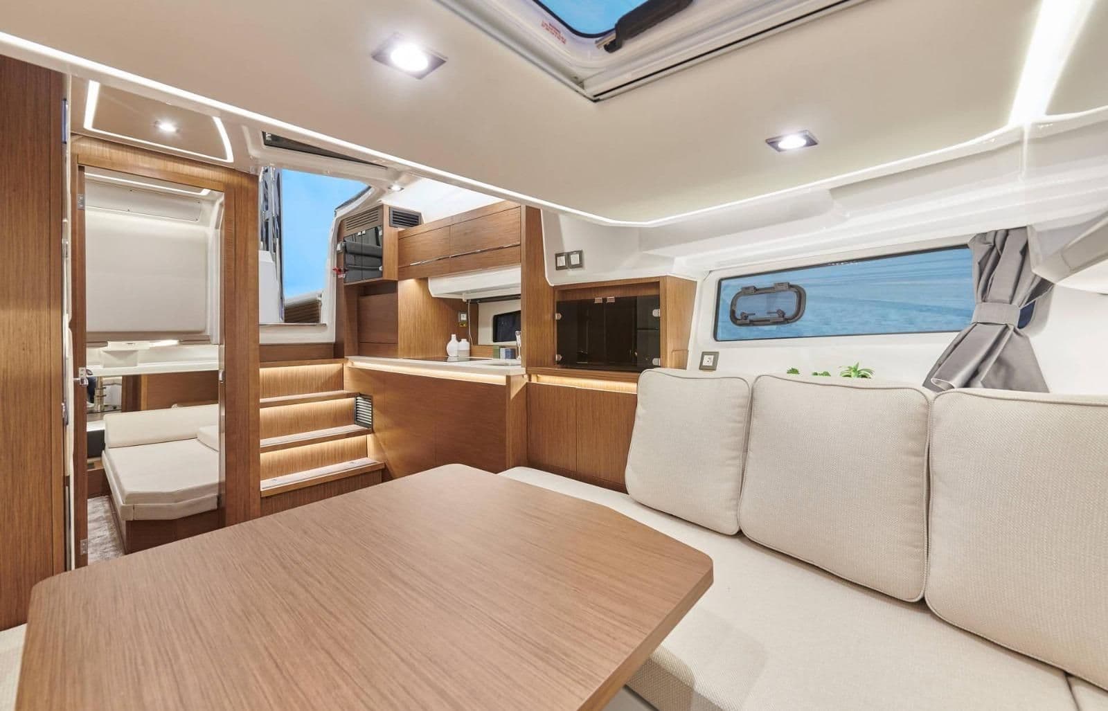 2022 Jeanneau Leader 12.5 a la venta en Sunny Isles Beach, Florida Center Console 4