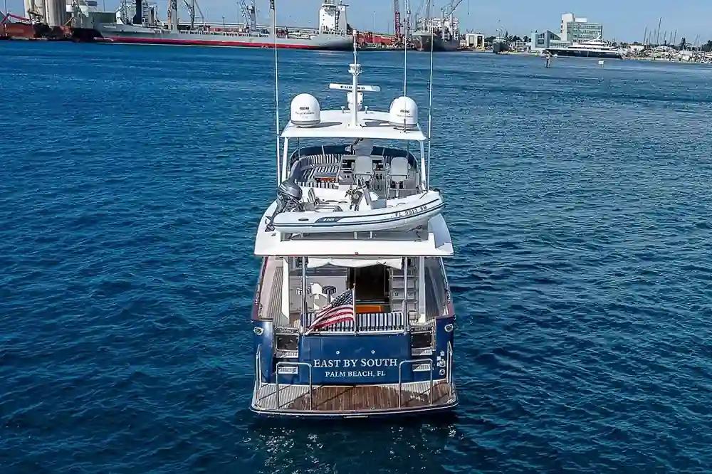 Summit Motoryachts 54 For Sale