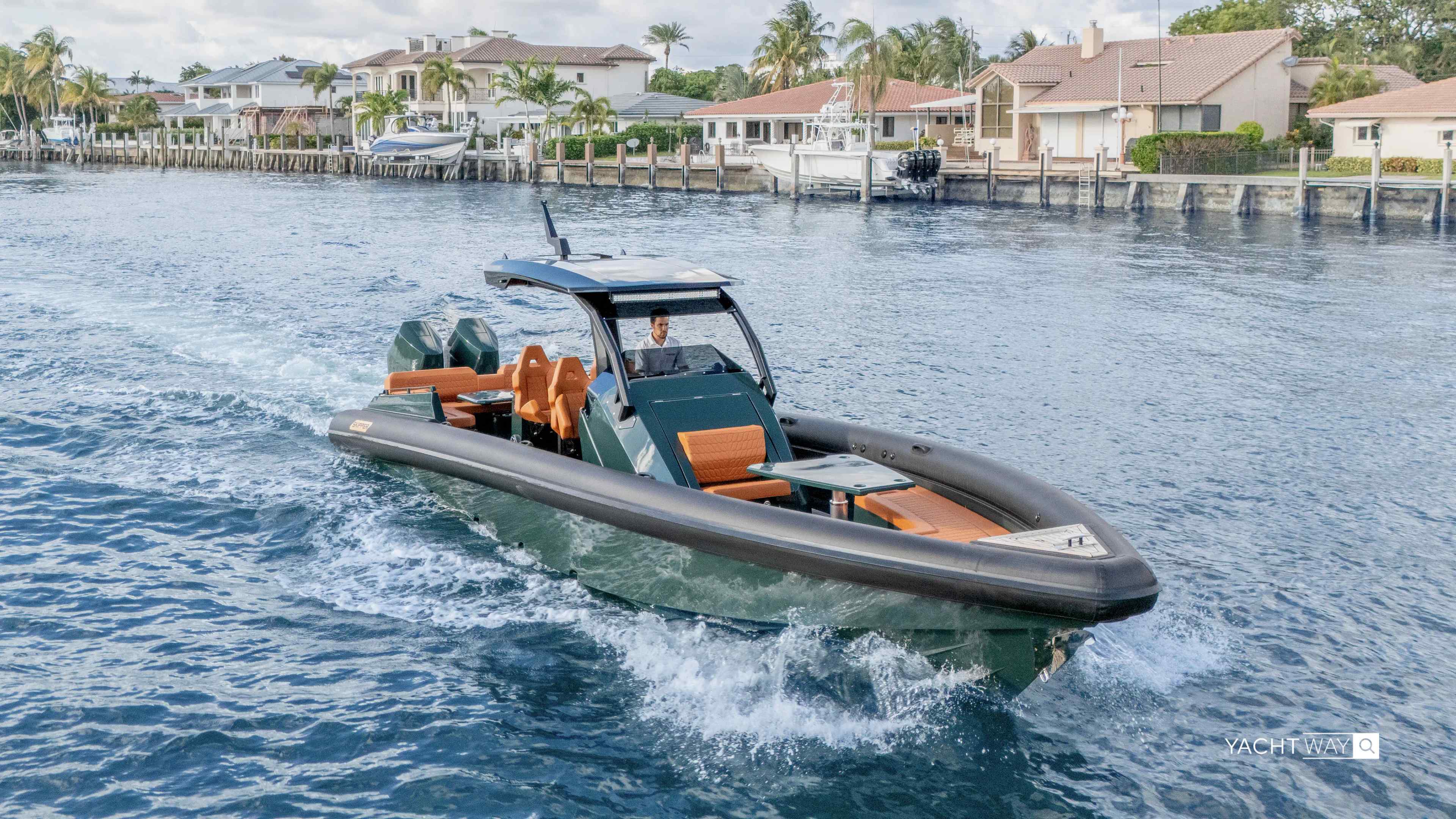 Yacht