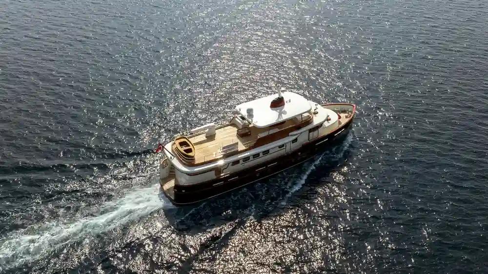 Monarch Yachts Classic 80 For Sale