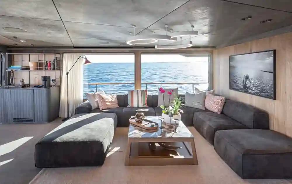 Numarine 30XP in vendita