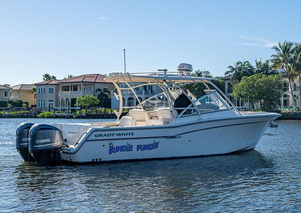 2017 Grady-White Boats Freedom 307