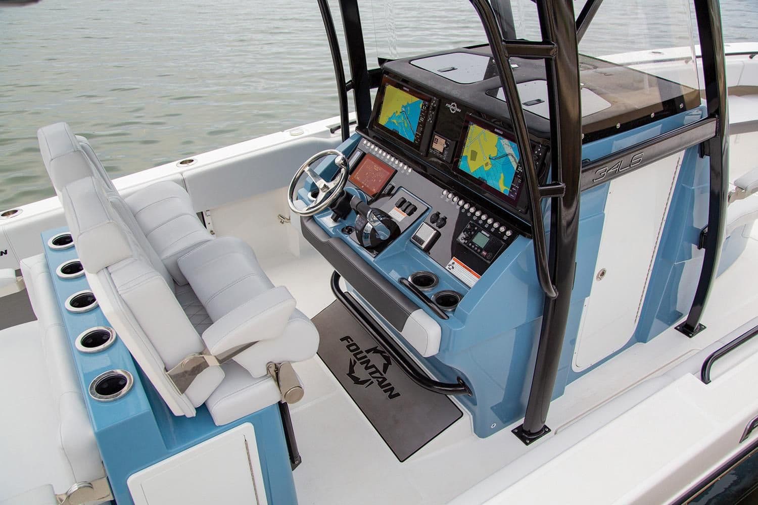 Fountain Powerboats 34CC a la venta