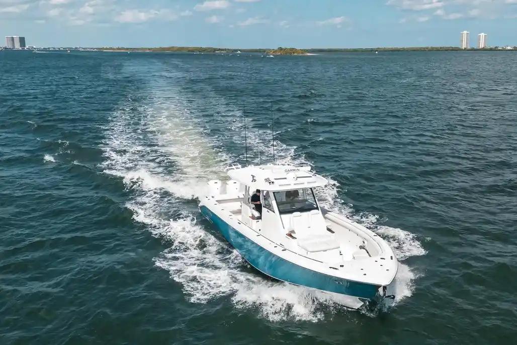 Everglades Boats 395CC For Sale