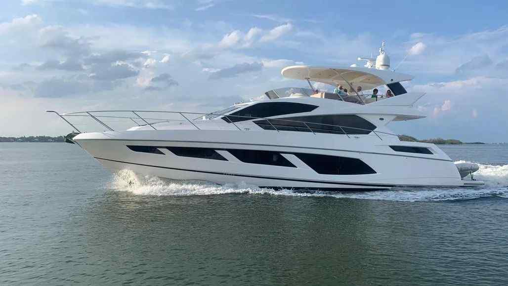 Yacht