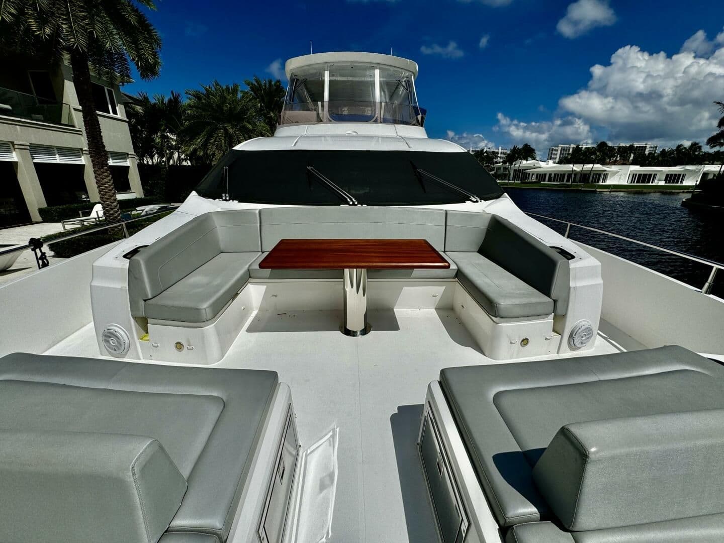 Sunseeker 76 Yacht for Sale