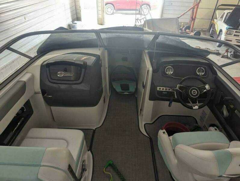 2021 Chaparral 230 Suncoast for Sale in Charleston, West Virginia Bowrider 3