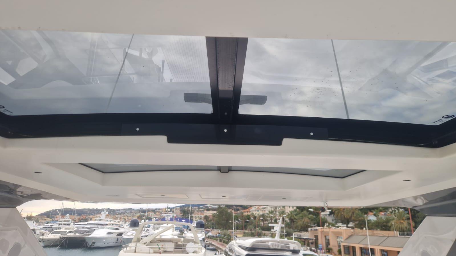 Azimut Fly 72 For Sale