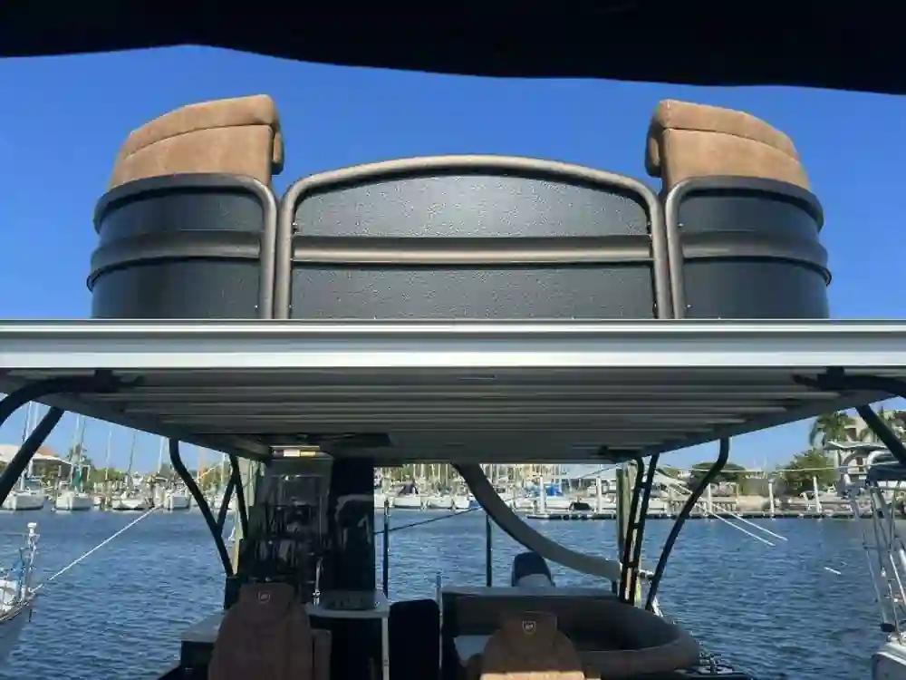 Premier 330 Escalante à vendre