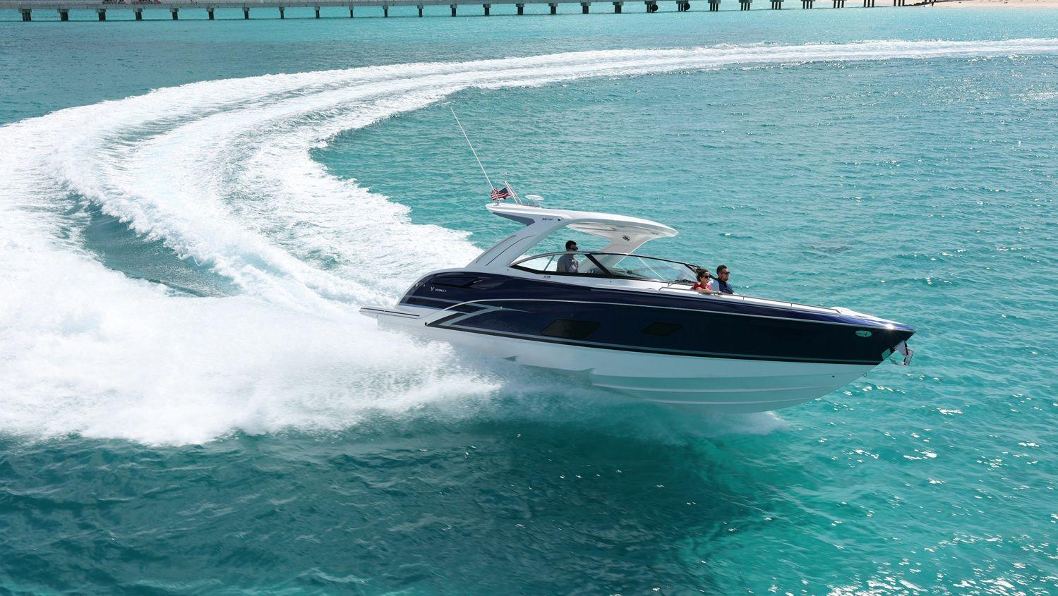 Formula Boats 360 Crossover Bowrider For Sale