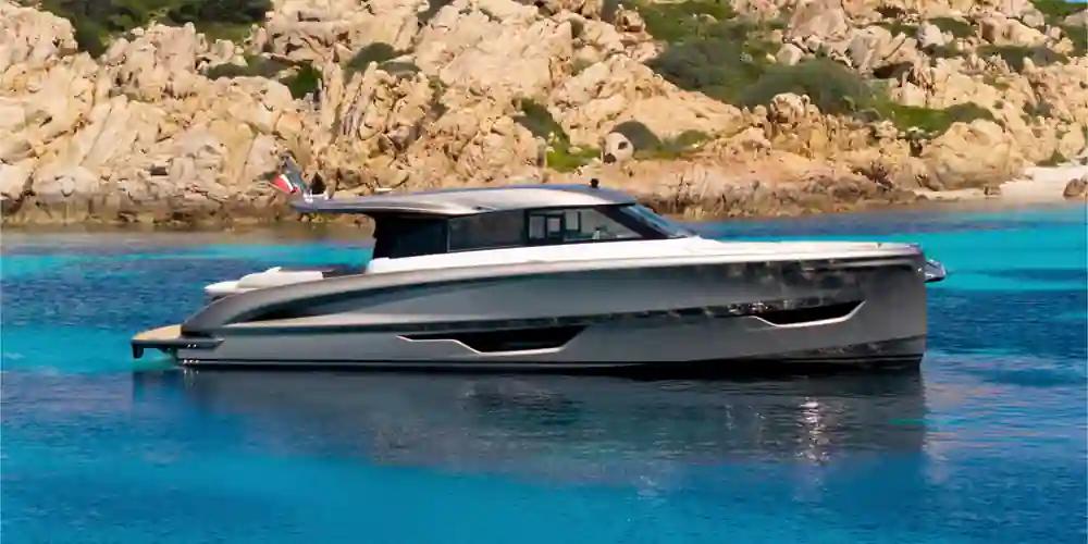 Solaris Power 52 Coupé For Sale