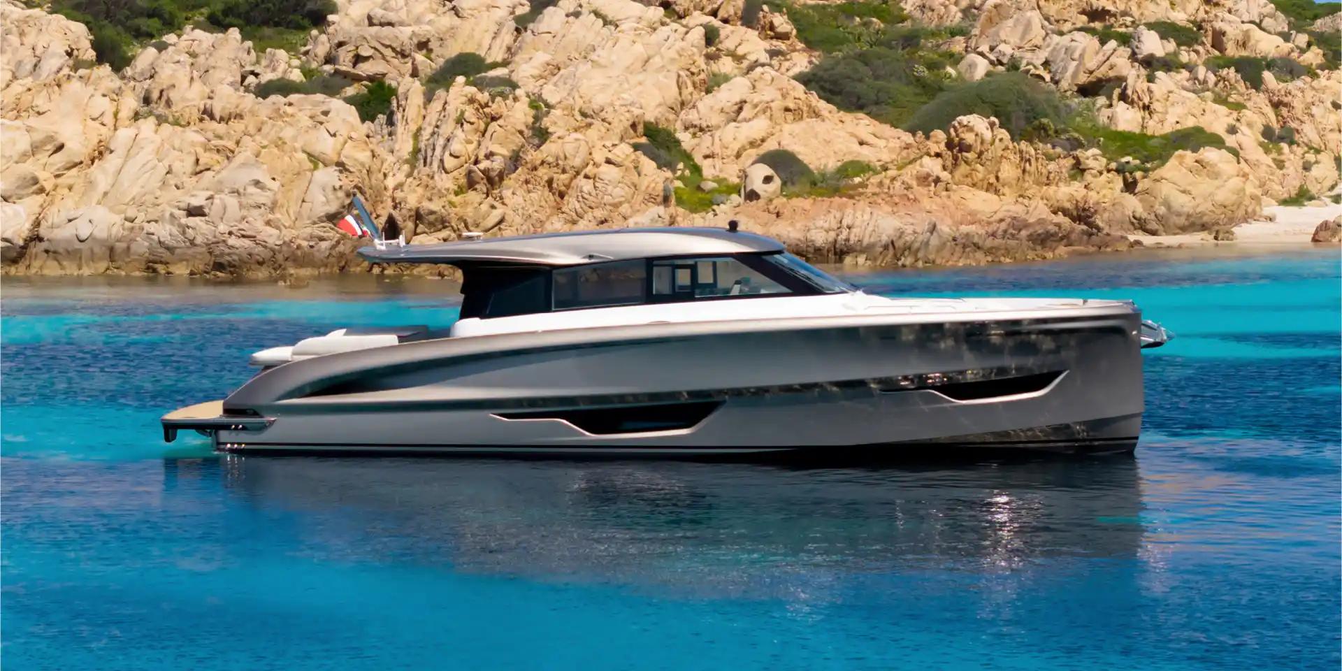 Solaris Power 52 Coupé For Sale