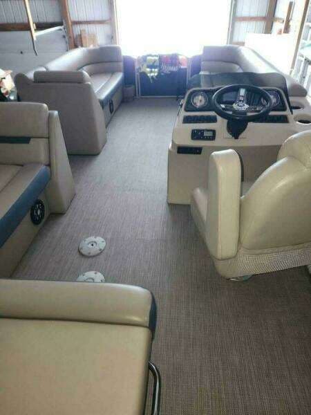 2021 Godfrey Sweetwater 2286 С for Sale in Cedar Springs, Michigan Pontoon Boats 3