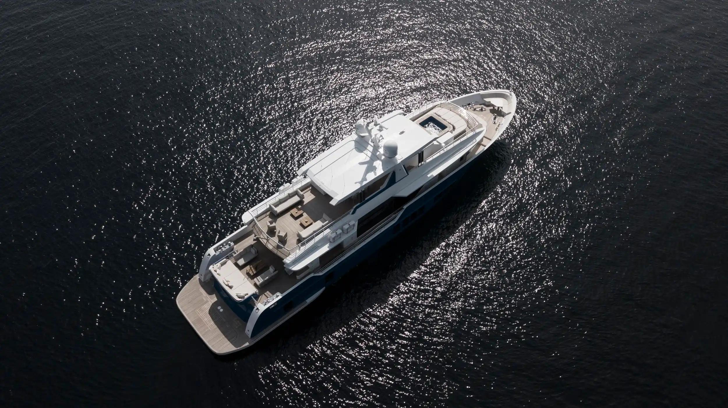 Alpha Custom Yachts Alfresco 125 For Sale