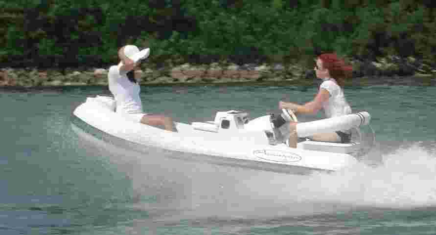 2015 Aquascan Sprinter F11