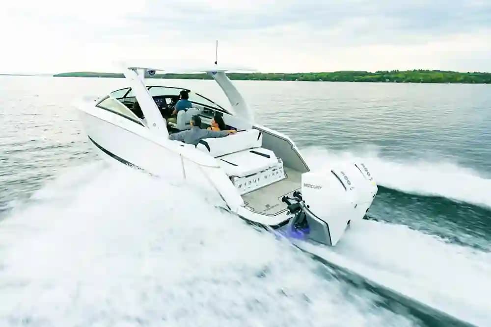 Four Winns H9 OB for Sale