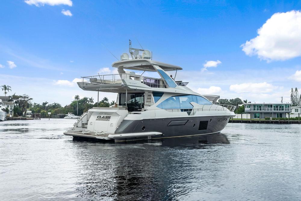 2017-azimut-72-flybridge-power-9707783-20250307095831665-1_XLARGE.jpg