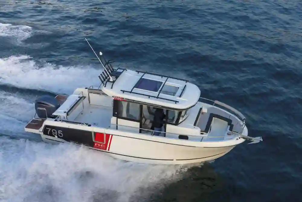 Jeanneau NC 795 Sport For Sale