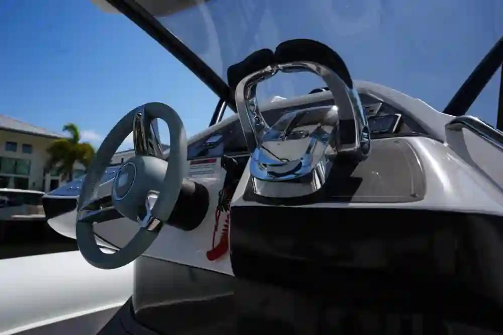 PY Yacht PY100 For Sale