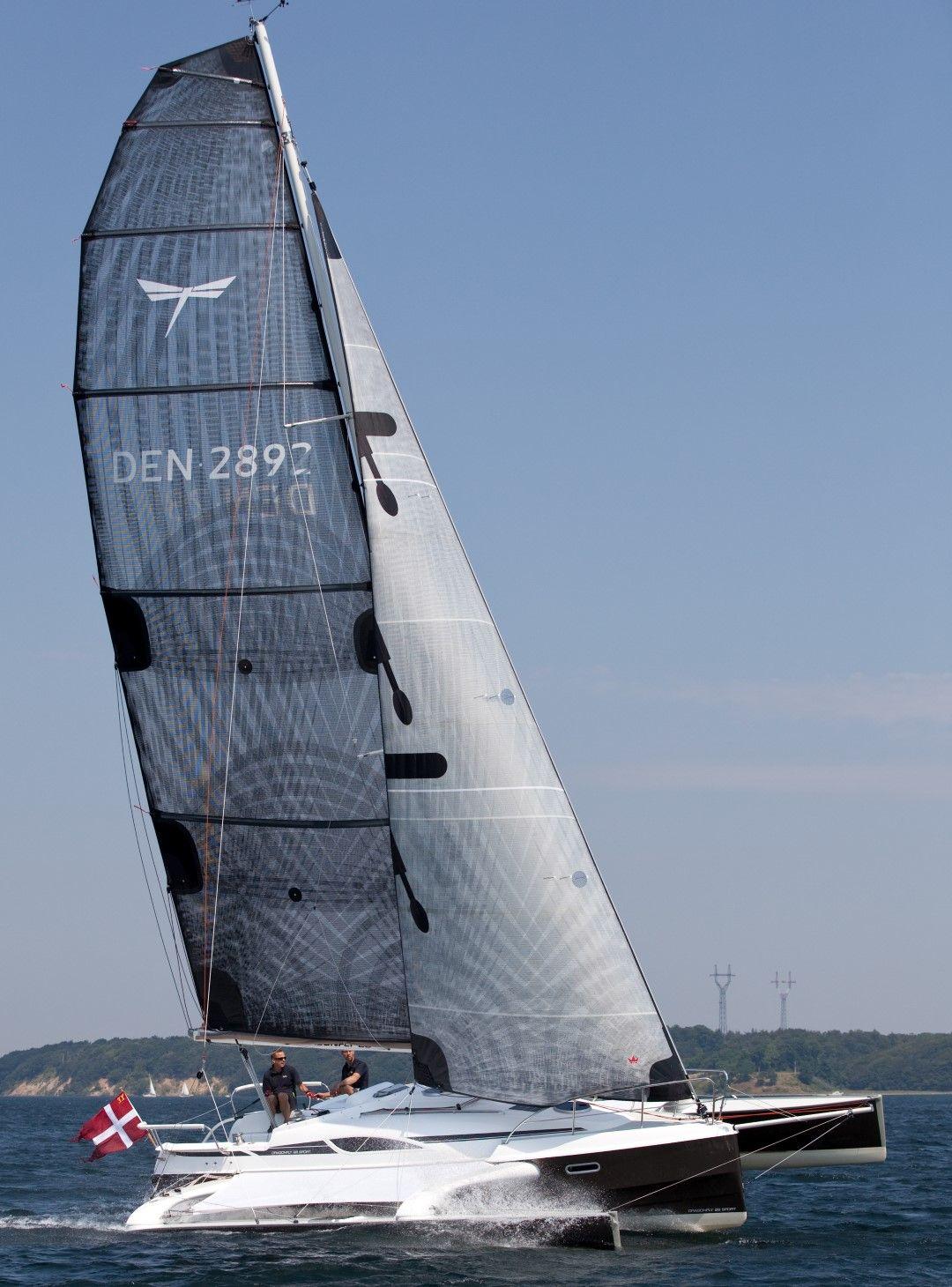 Dragonfly Trimarans 28 For Sale