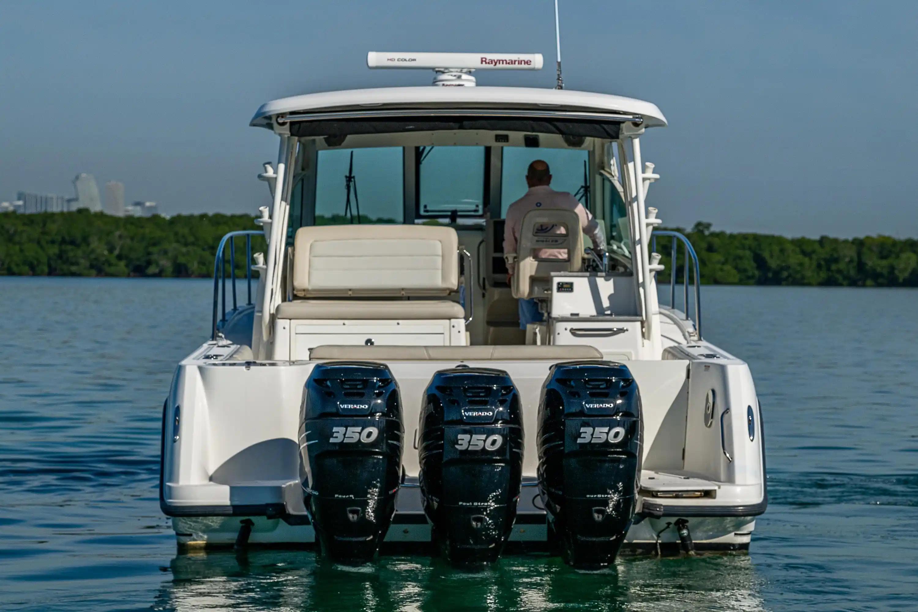 Boston Whaler 345 Conquest a la venta
