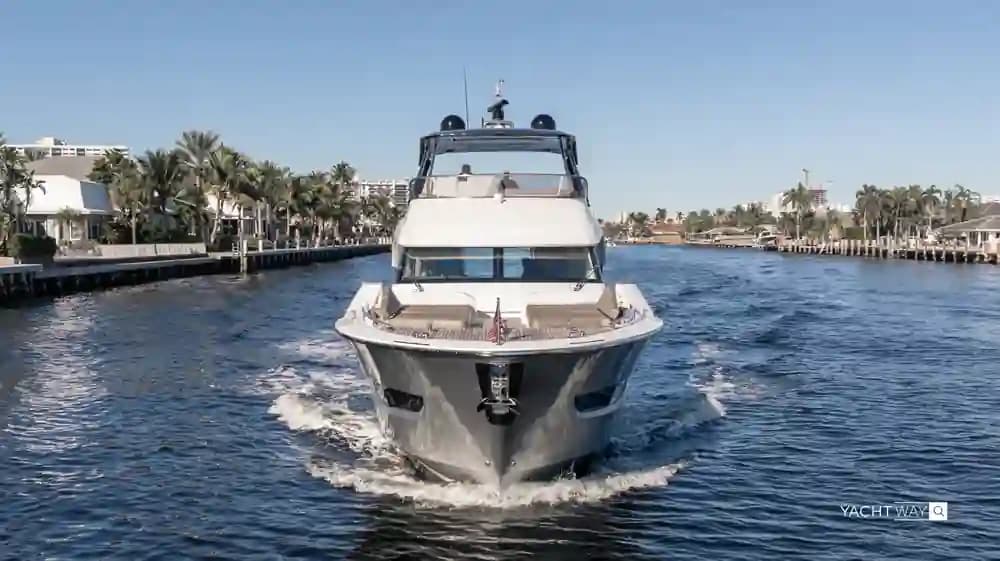 Monte Carlo Yachts MCY 66 for Sale