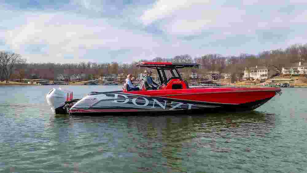 2025 Donzi Marine 39 VRZ