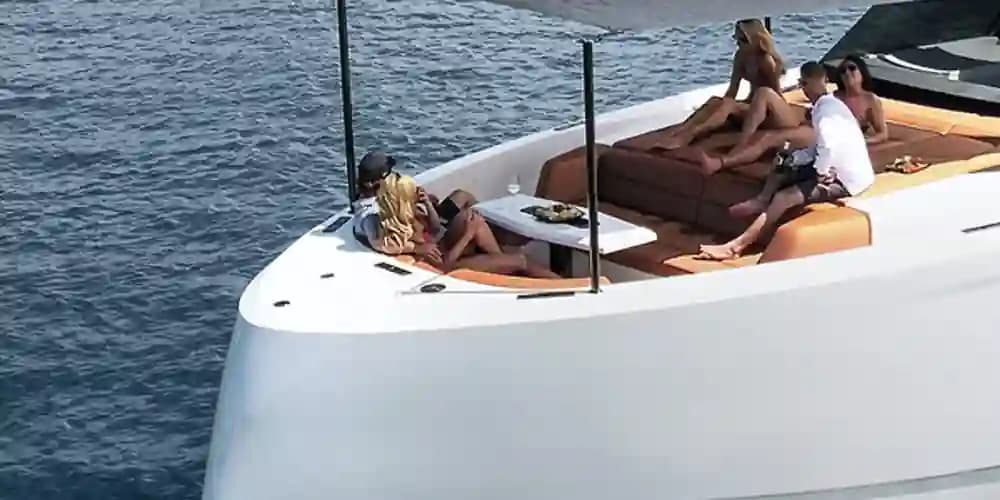 Vanquish Yachts VQ58 for Sale