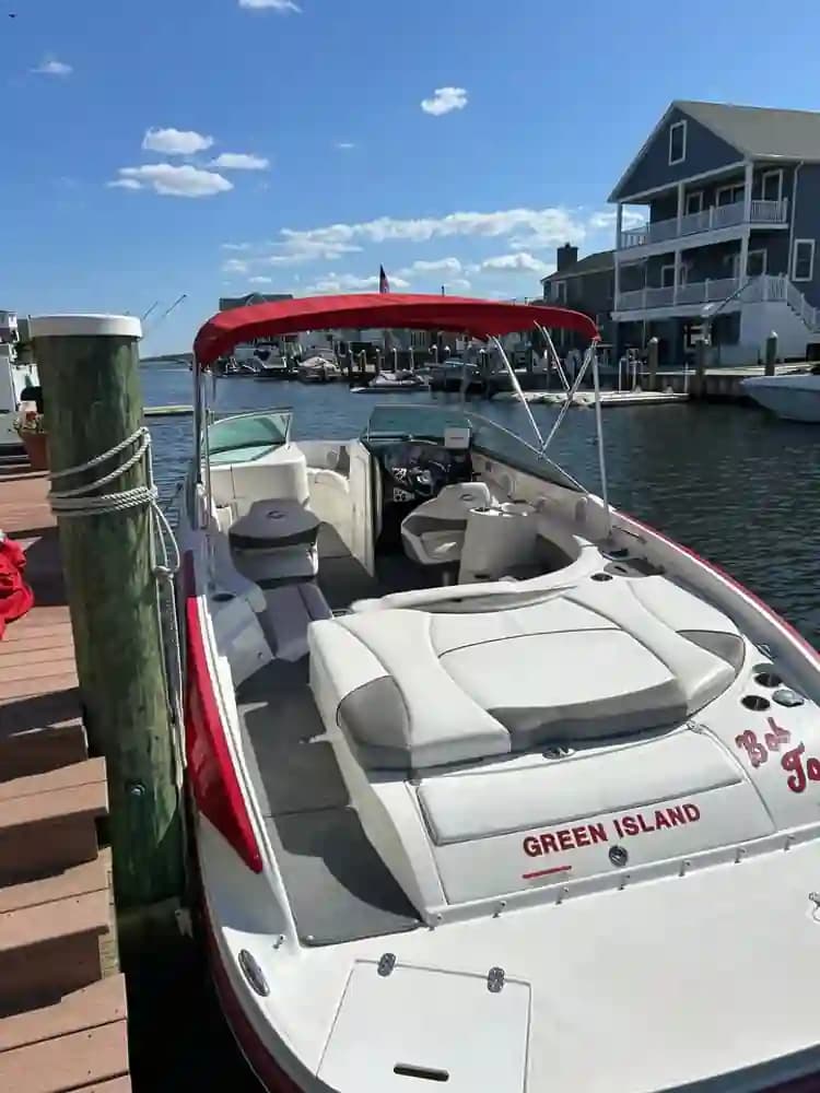 Rinker 246 Bow Rider te koop