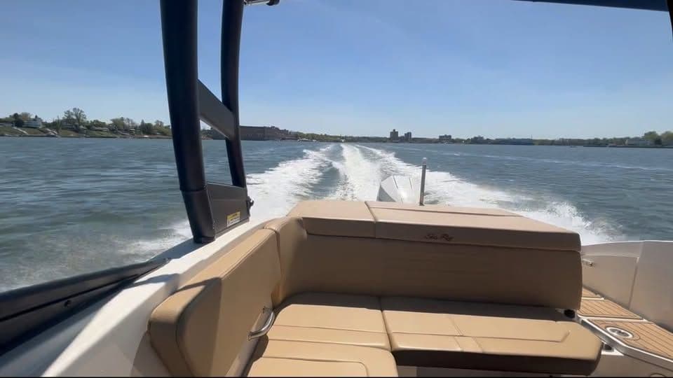 Sea Ray SPX 230 Outboard for Sale