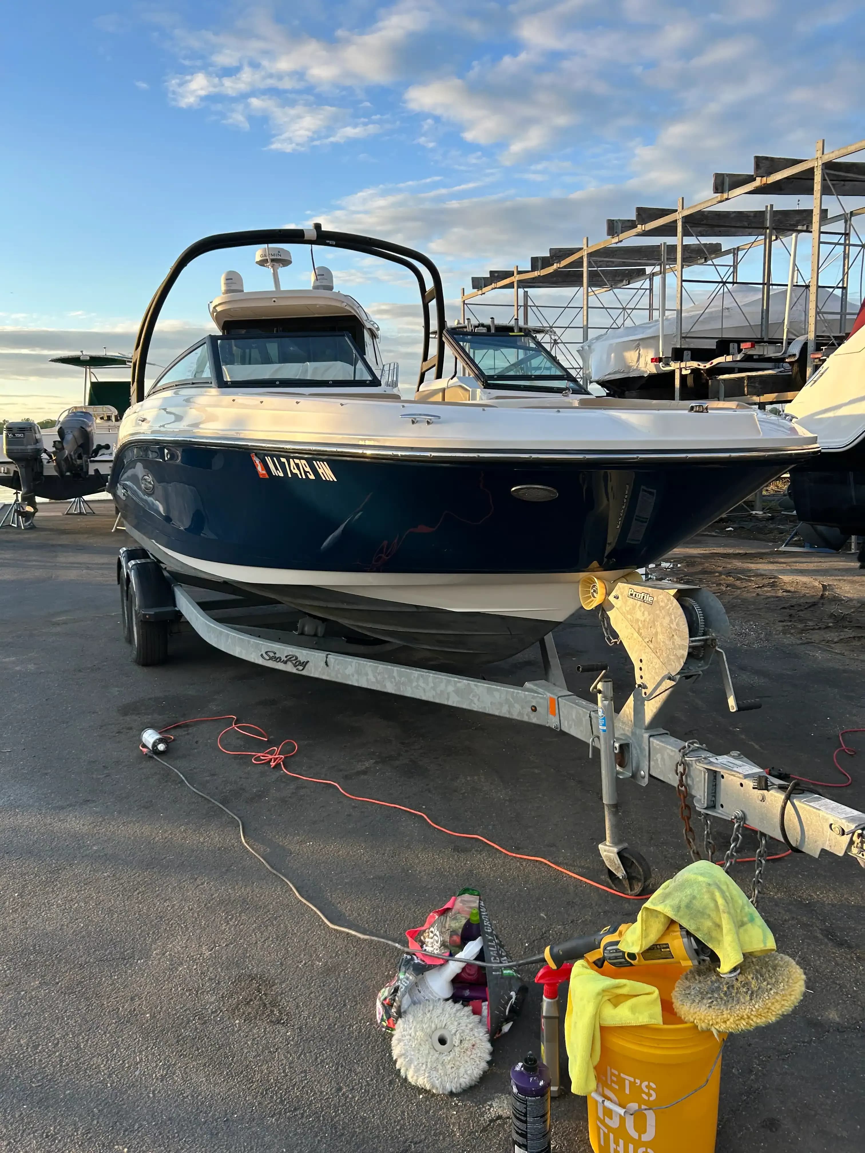Sea Ray SPX 230 Outboard for Sale