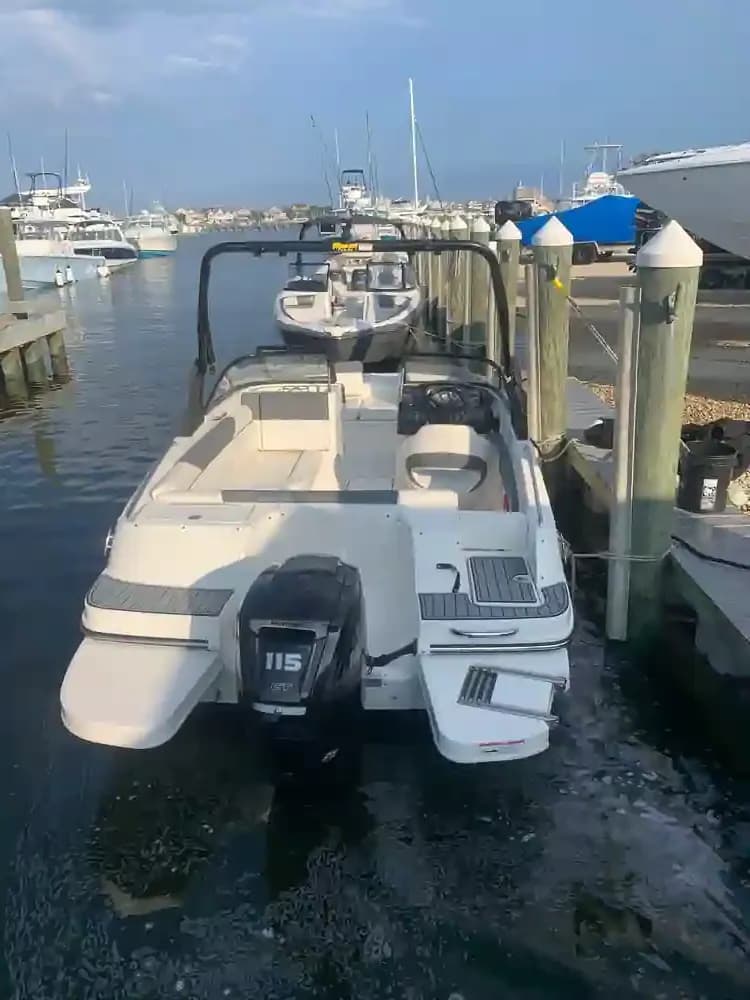 Bayliner 190 Deck Boat zum Verkauf