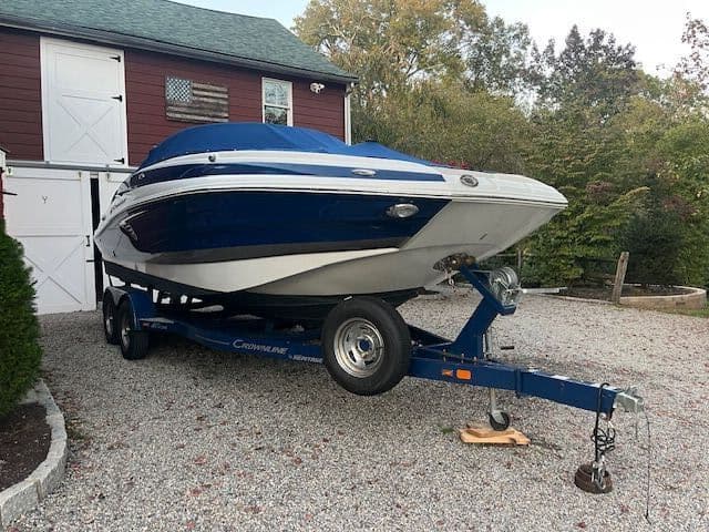 Crownline e235 for Sale