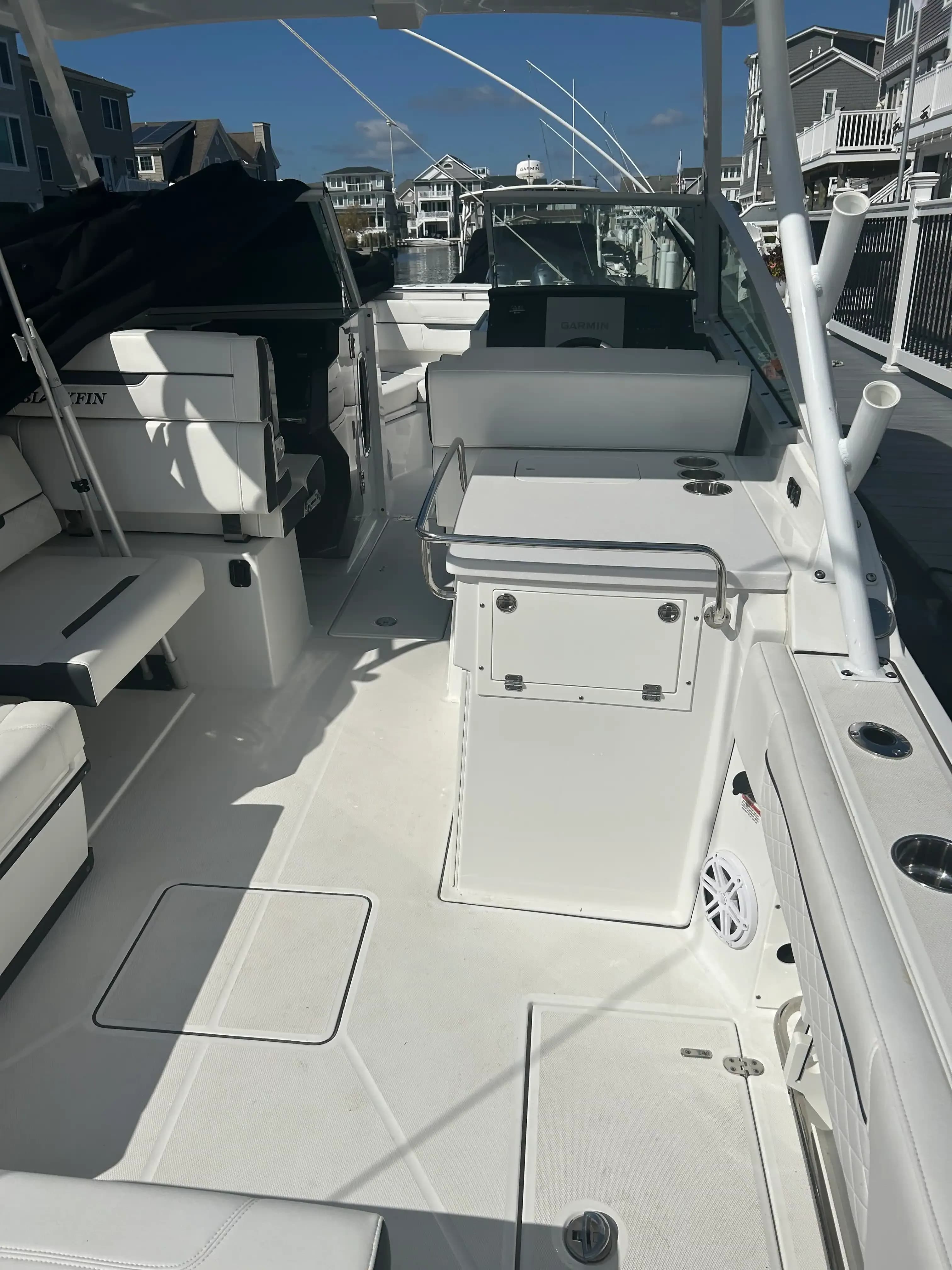 Blackfin Boats 272DC for Sale
