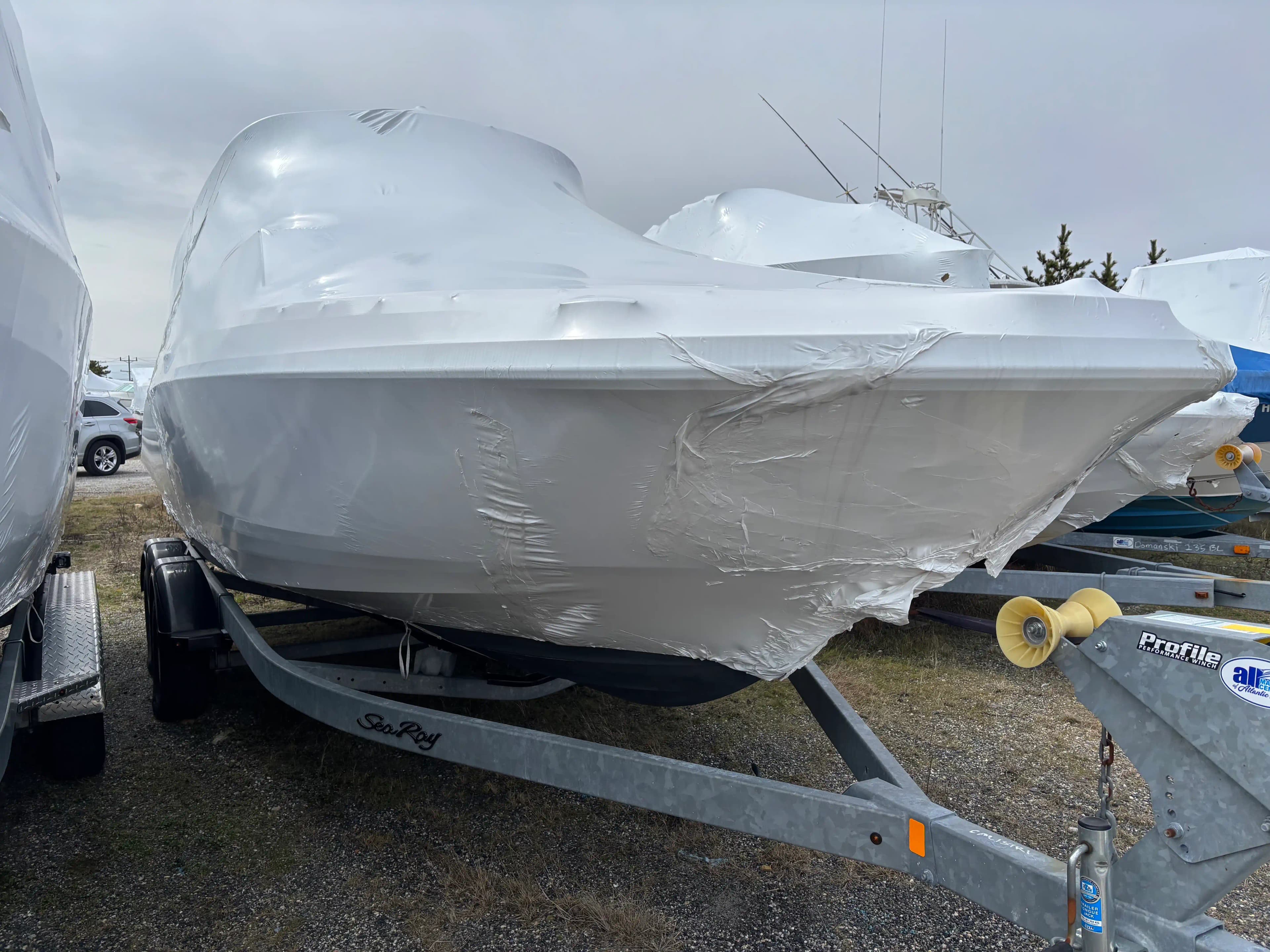 Sea Ray SPX 230 Outboard for Sale