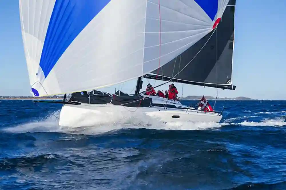 X-Yachts XR 41 for Sale