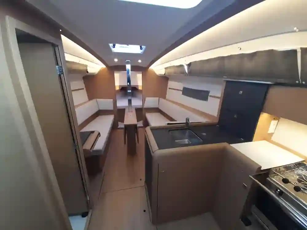2023 Jeanneau Sun Odyssey 349 Sold in Barcelona, ES Racer/Performance 2