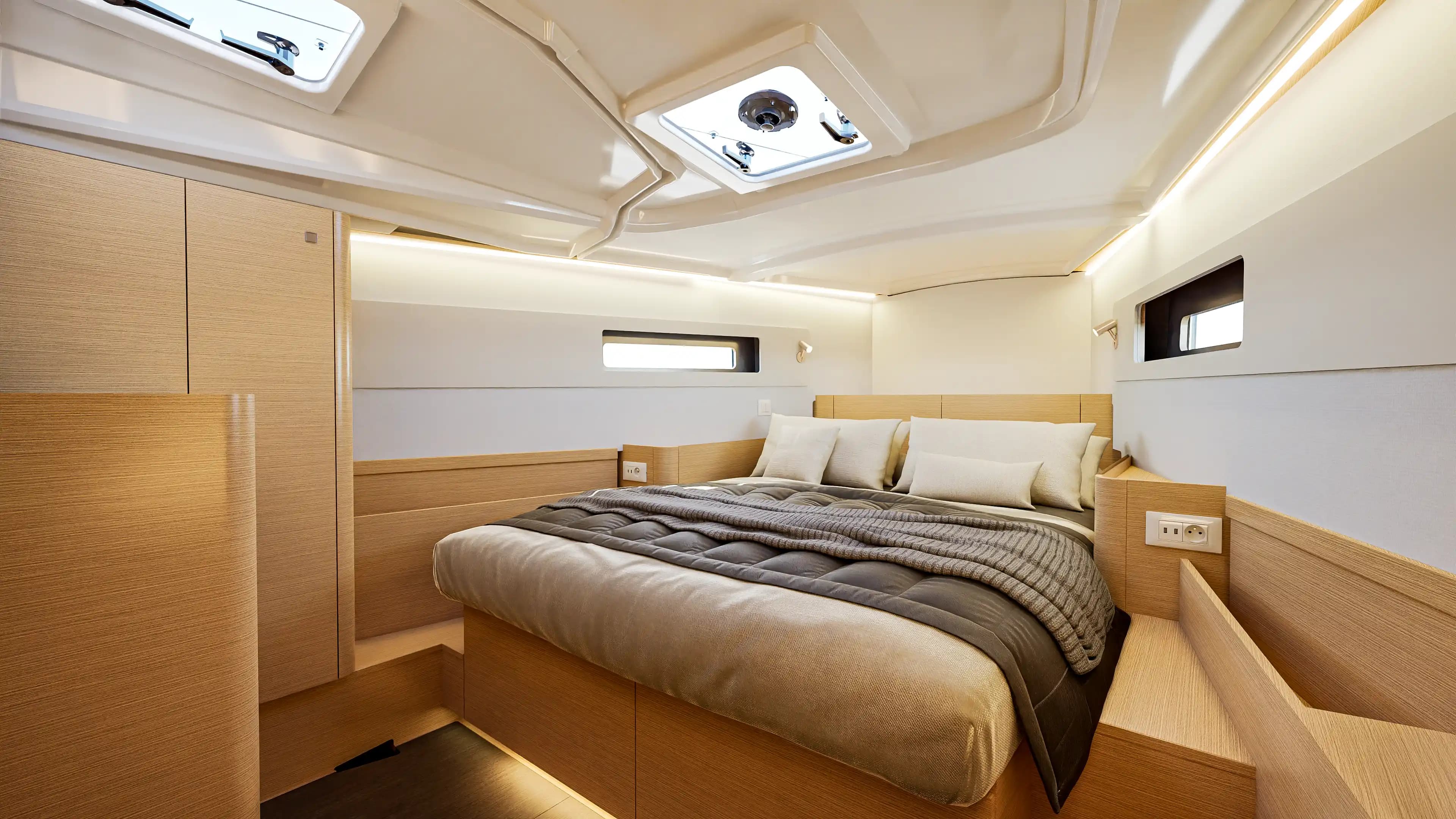 2026 Jeanneau 415 for Sale in Barcelona, ES Daysailer 5