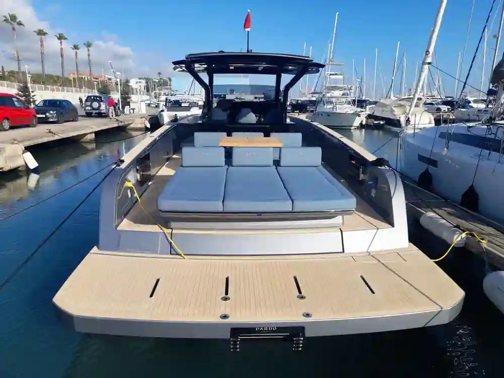 Pardo Yachts P43 For Sale