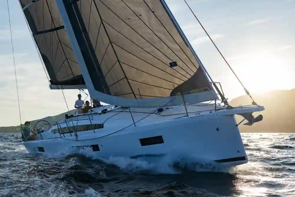 Jeanneau 415 For Sale