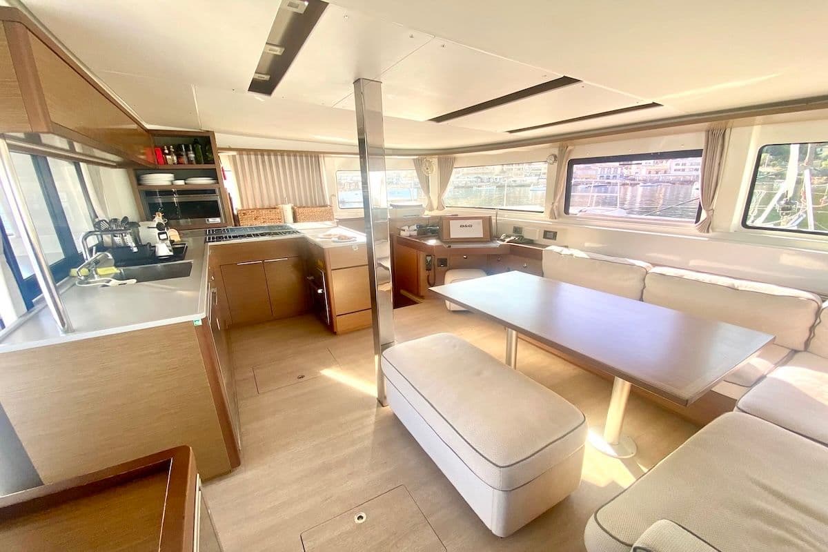 2020 Lagoon 46 for Sale in Barcelona, ES Multi-Hull 3
