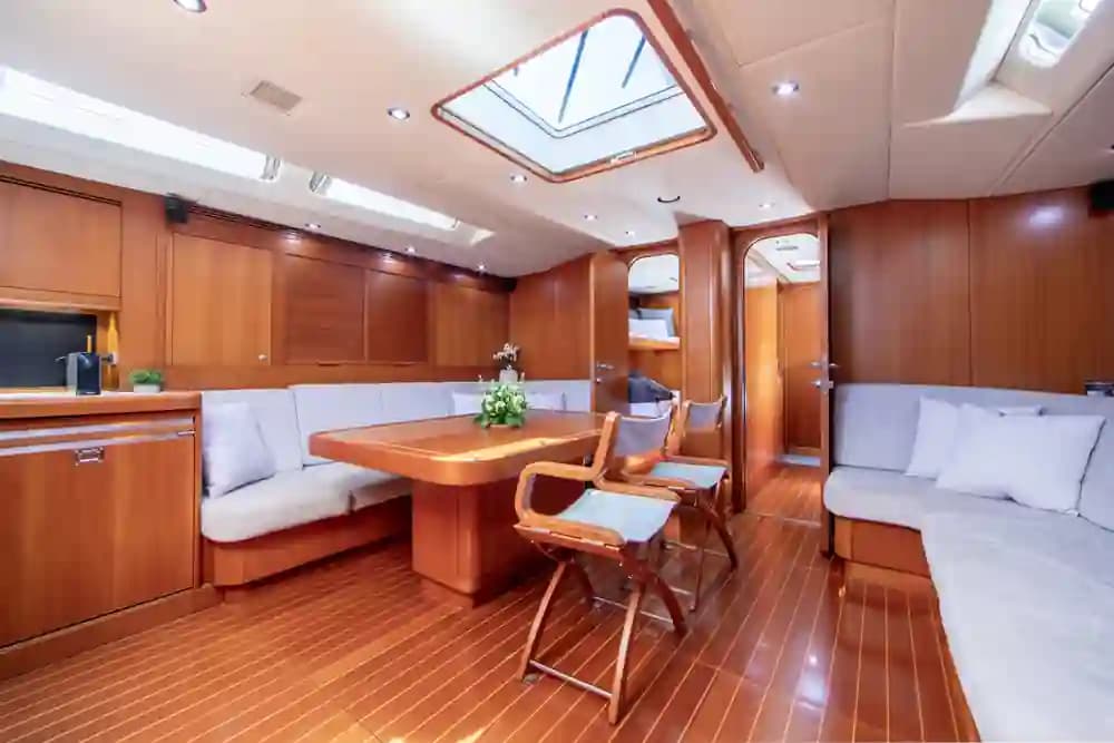 2001 Nautor Swan 70 zum Verkauf in Badalona, ES Monohull 4