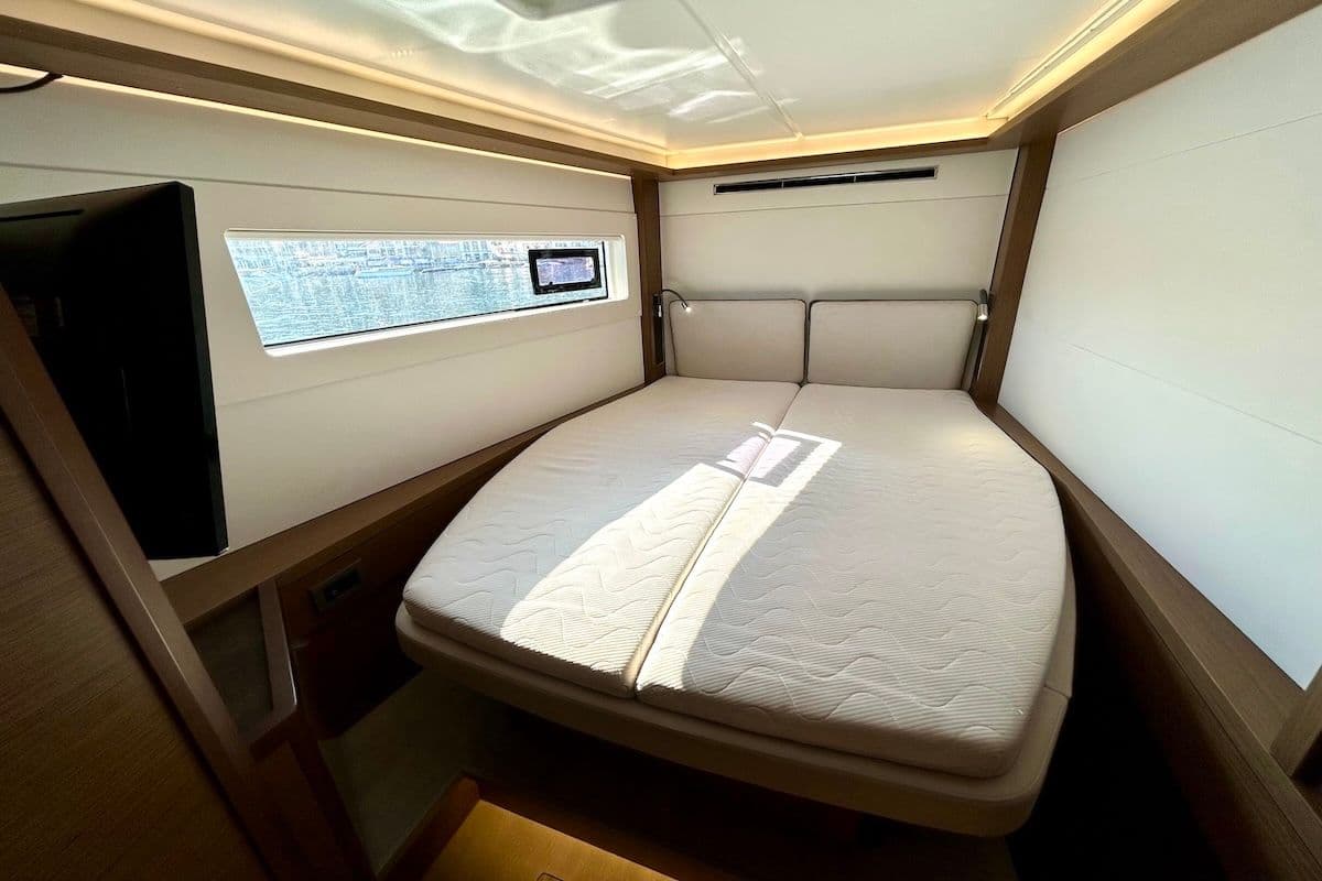 2020 Lagoon 46 for Sale in Barcelona, ES Multi-Hull 1