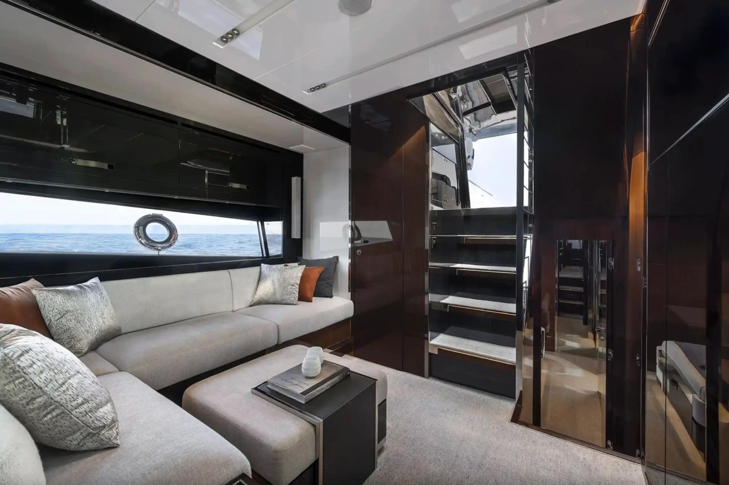 Riva 58 Capri For Sale