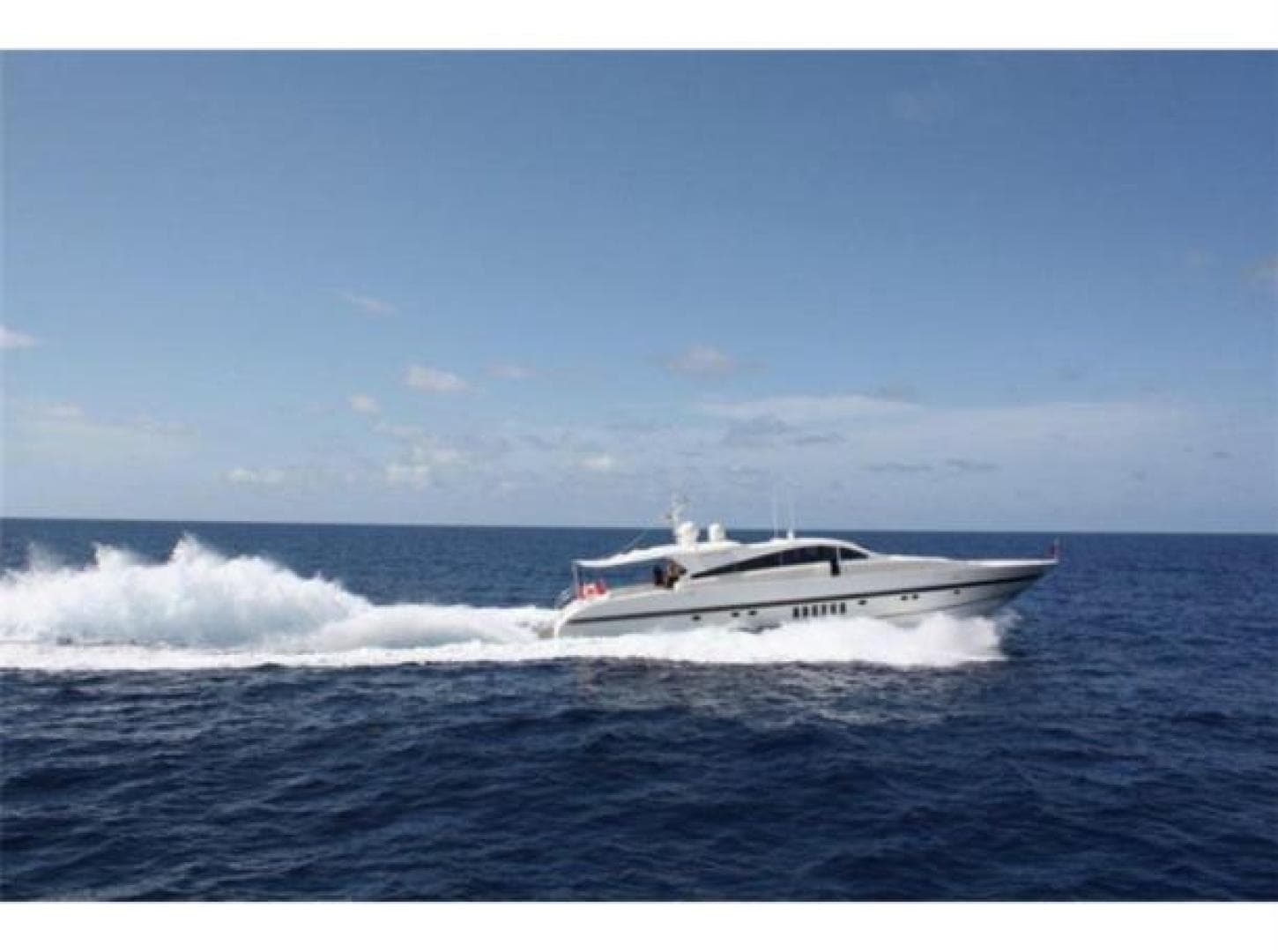 2001 Arno Leopard 27 for Sale in Punta Cana, DO Motor Yacht 2