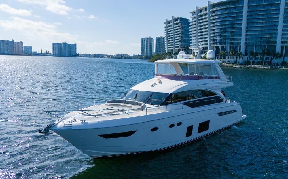 2015 Princess Yachts 68