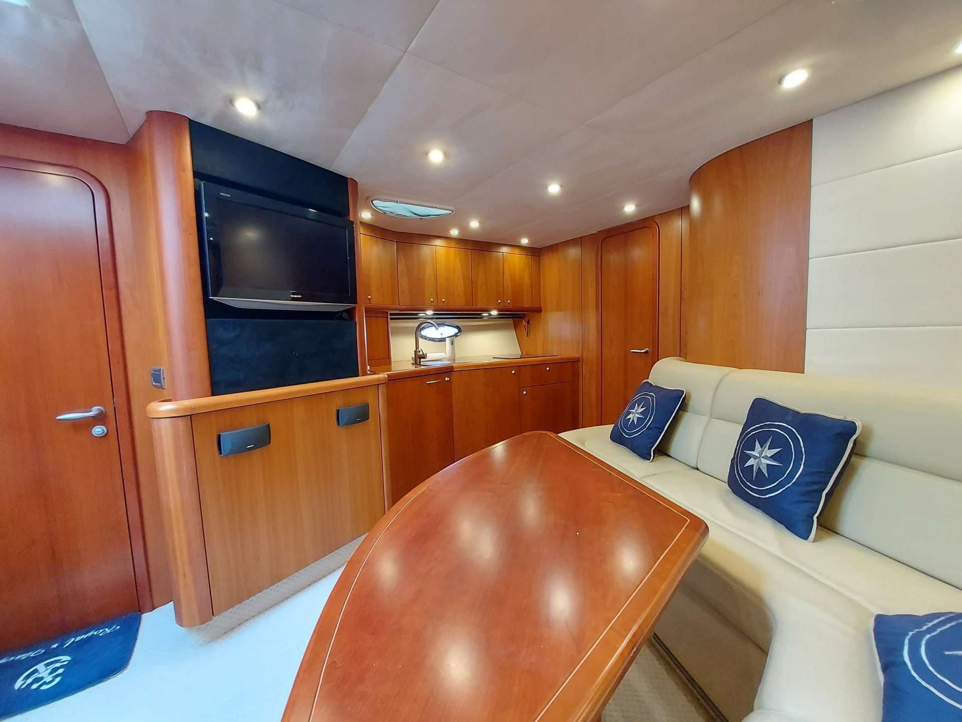 2008 Sunseeker Portofino 53 for Sale in Naples, IT Motor Yacht 3