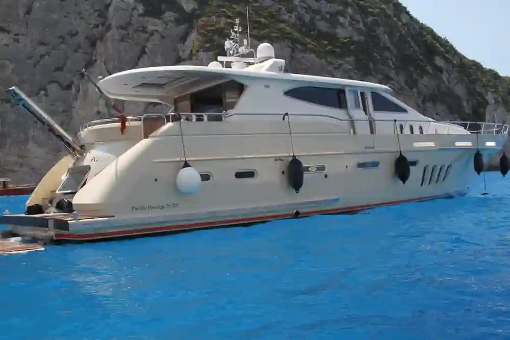 Pacific Shipyards Prestige S 205 for Sale