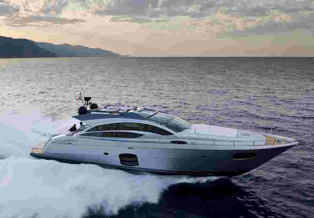 2016 Pershing 74